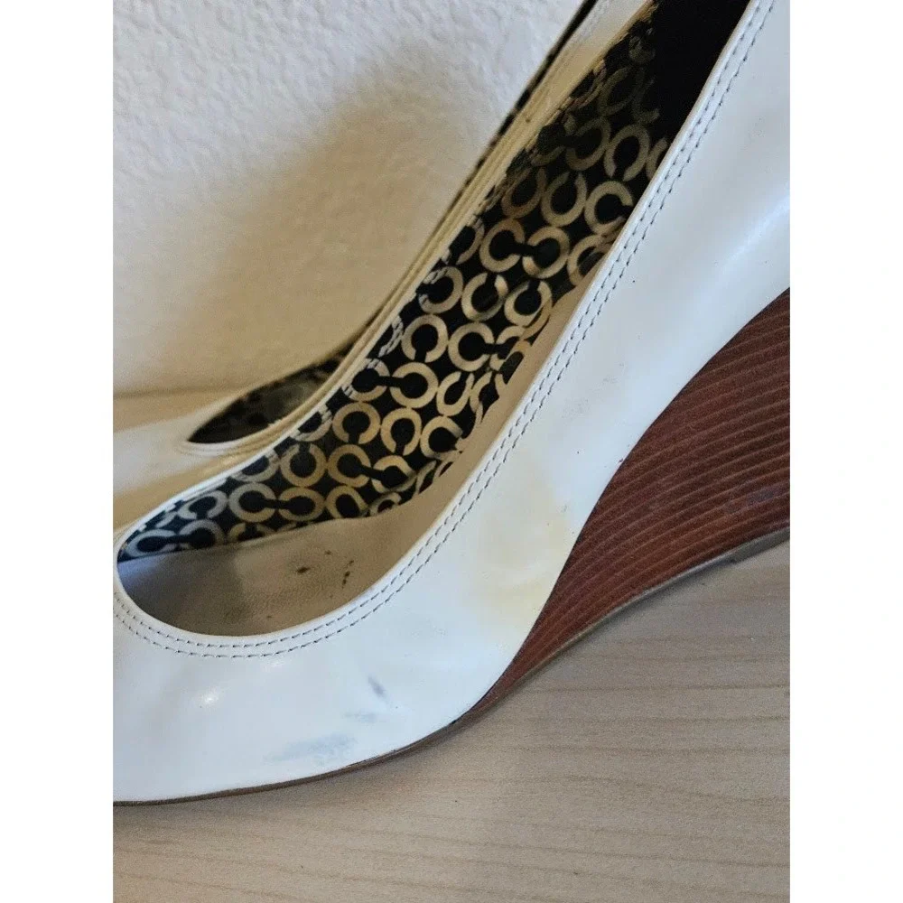 Coach noticeable wear